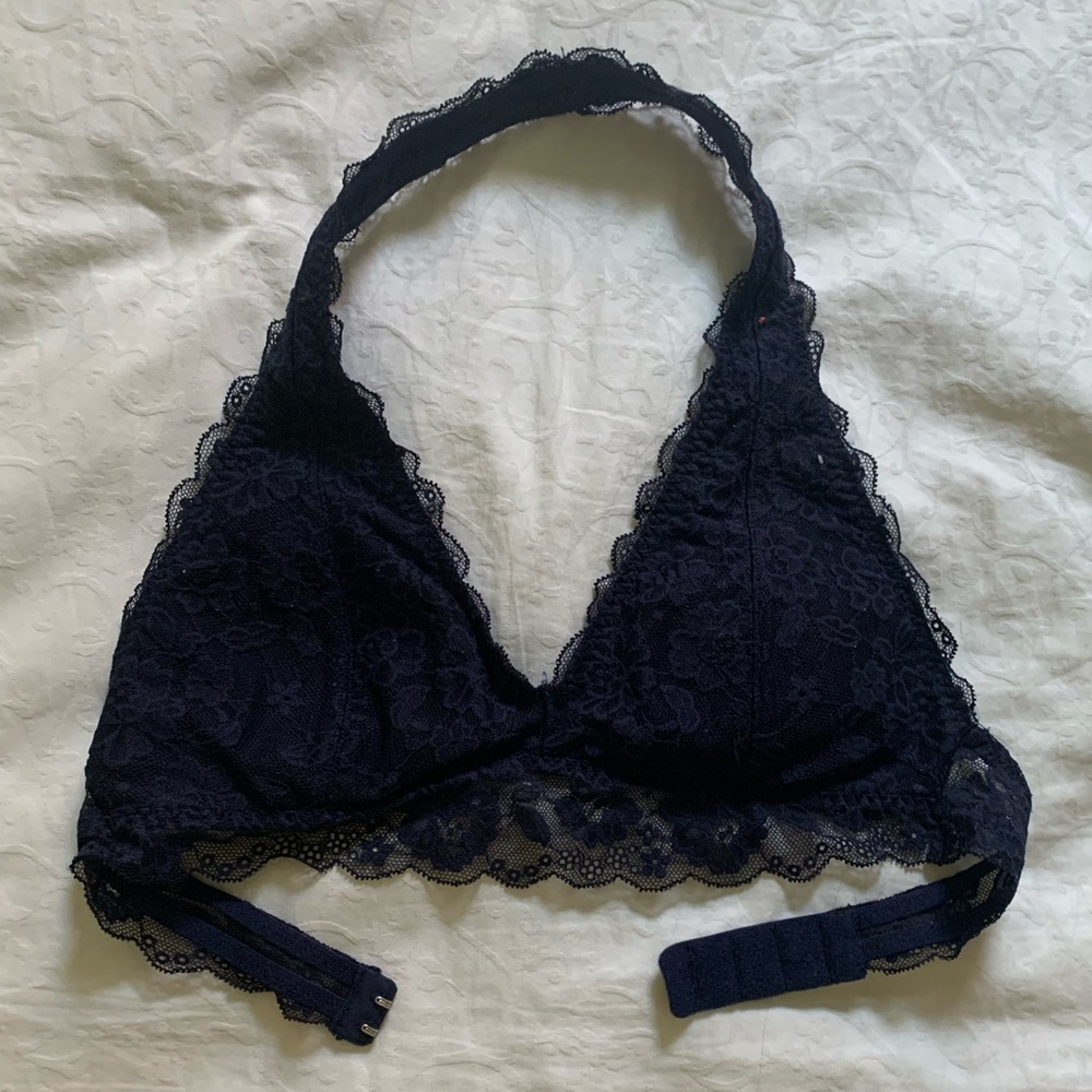 Hollister lace navy blue halter brallete